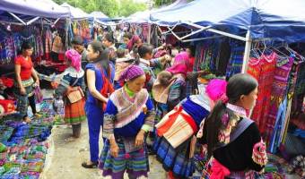 Voyage Sapa: Visite du marché de Bac Ha le dimanche