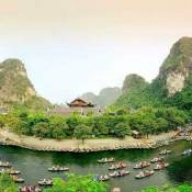 Découvrir le complexe paysager de Trang An